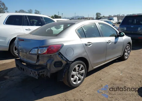 2011 Mazda Mazda3 I Sport from USA, damaged, VIN JM1BL1UGXB1467436